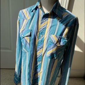 Vintage Men’s WRANGLER shirt